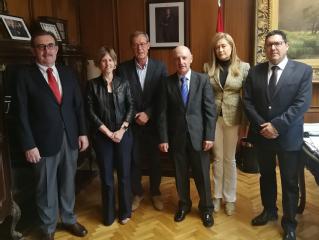 Durante el encuentro se han abordado las líneas generales de colaboración que se realizarán para cumplir con el objetivo recogido en el convenio nacional